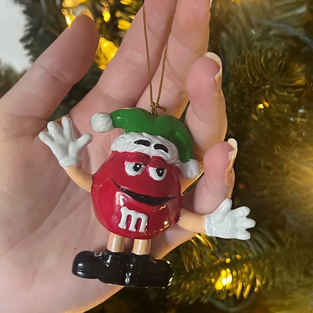 ❤️ Vintage M&Ms Ceramic Red Christmas Ornament